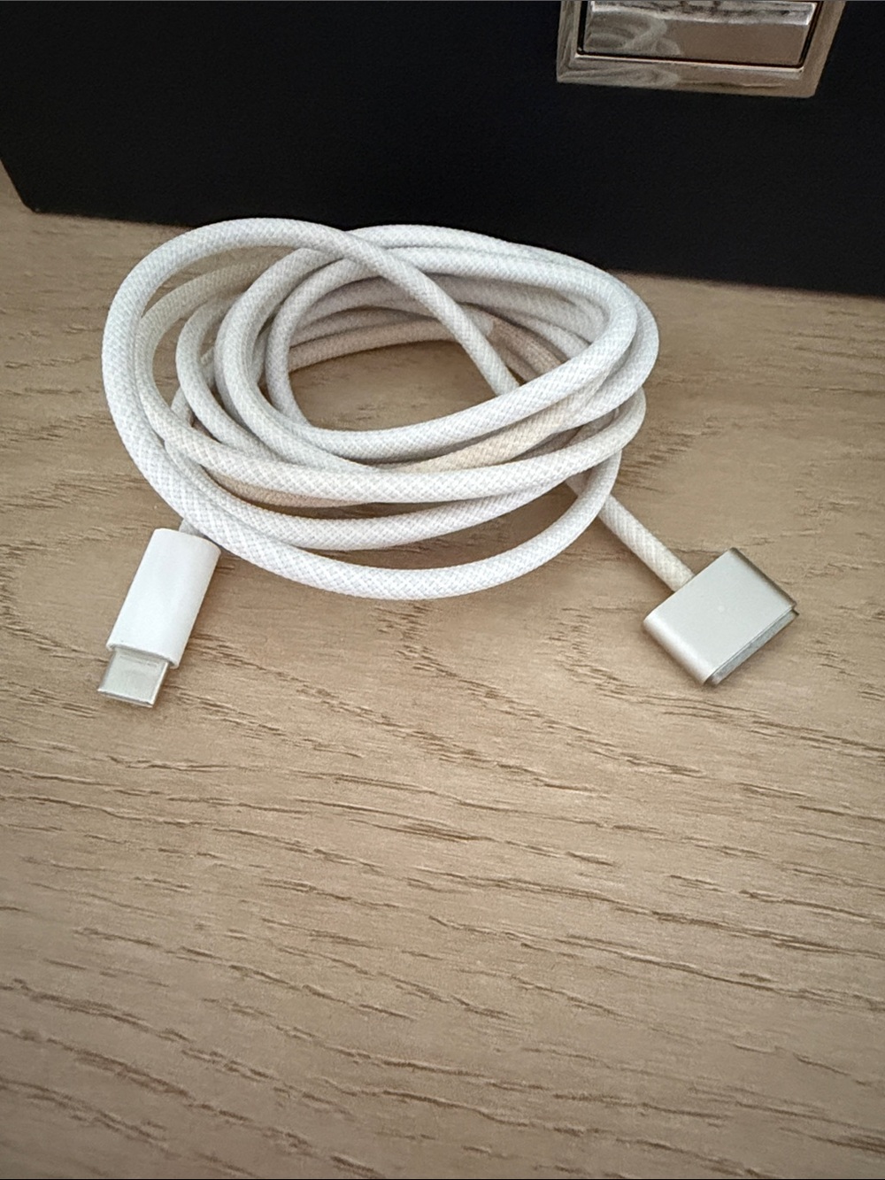 Apple White Braided USB-C to Magnetic Charger Cable